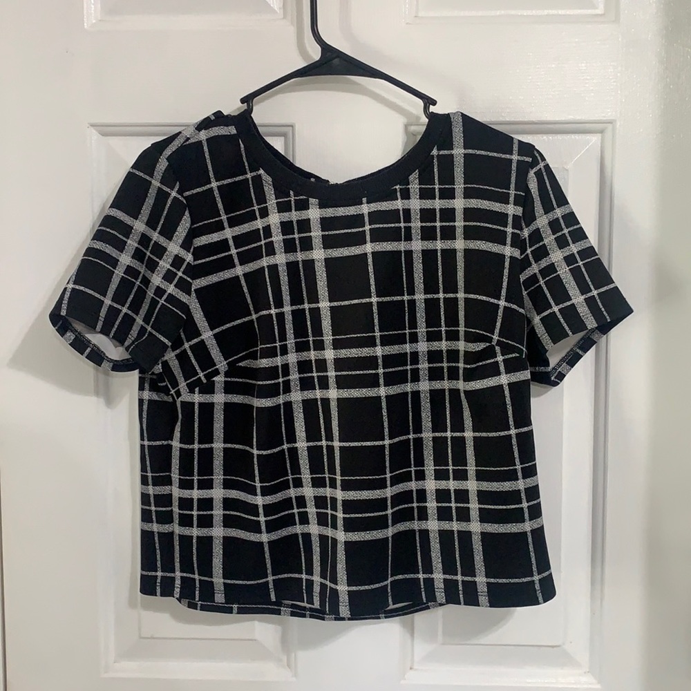 Joe Boxer top, black and white, cropped